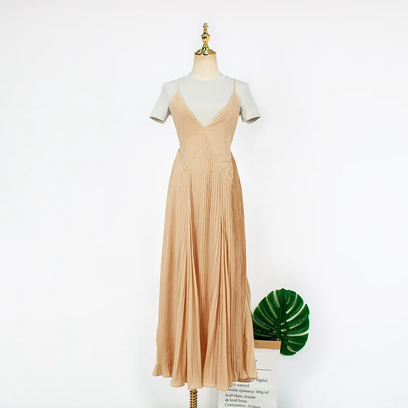 

Kpop IU Seo Yea Ji ROSE Summer Slim O-Neck Short-Sleeve T-Shirt Tops+Sexy Backless Camisole Deep V-neck Pleated Dress Women Sets