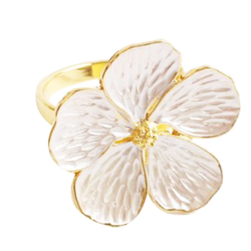 

10Pcs/Lot Wedding Simple Plum Flower Napkin 5 Petals Lucky Flower Napkin Paper Napkin Ring Napkin Paper Ring