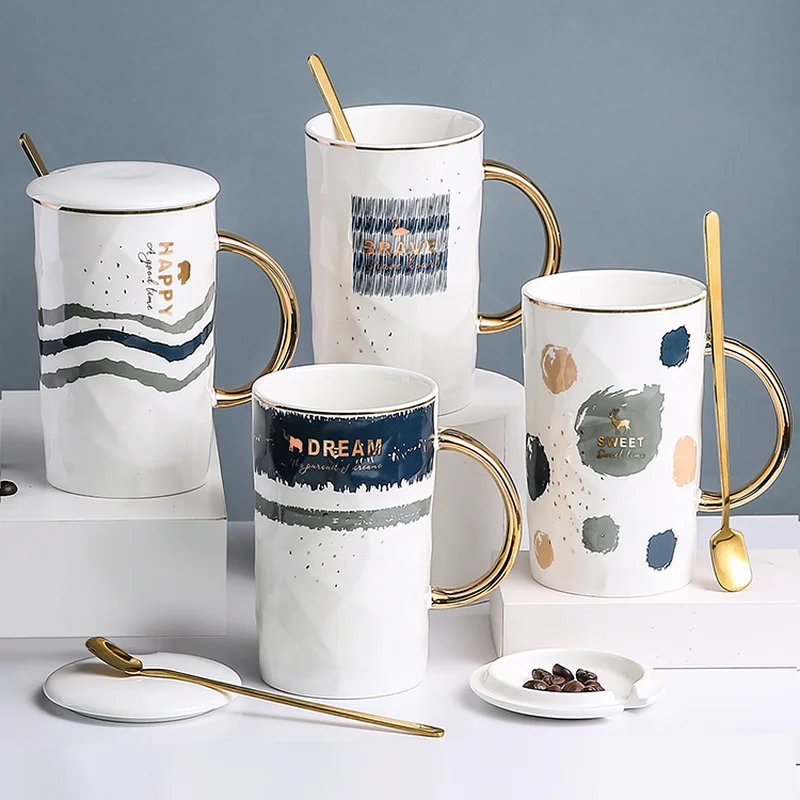 Керамическая чашка креативная индивидуальная кружка с крышкой ложка простые