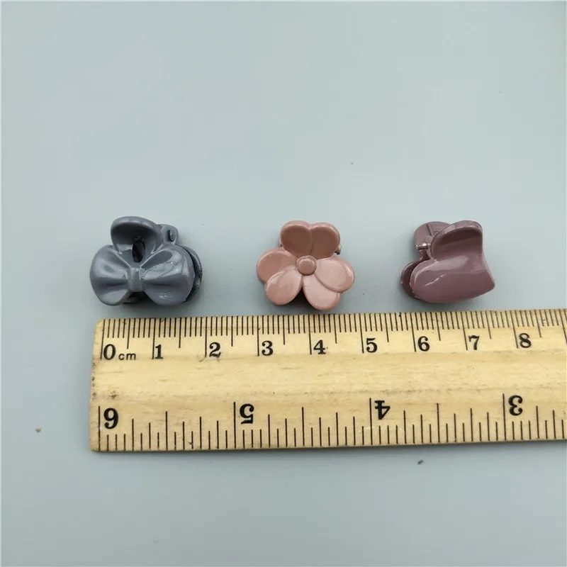 

12pcs/set Small Acrylic Hair Clips Claws Mini Clamps Fashion Girls Crab Kids Children Colorful Cartoon Lovely Gifts New Year