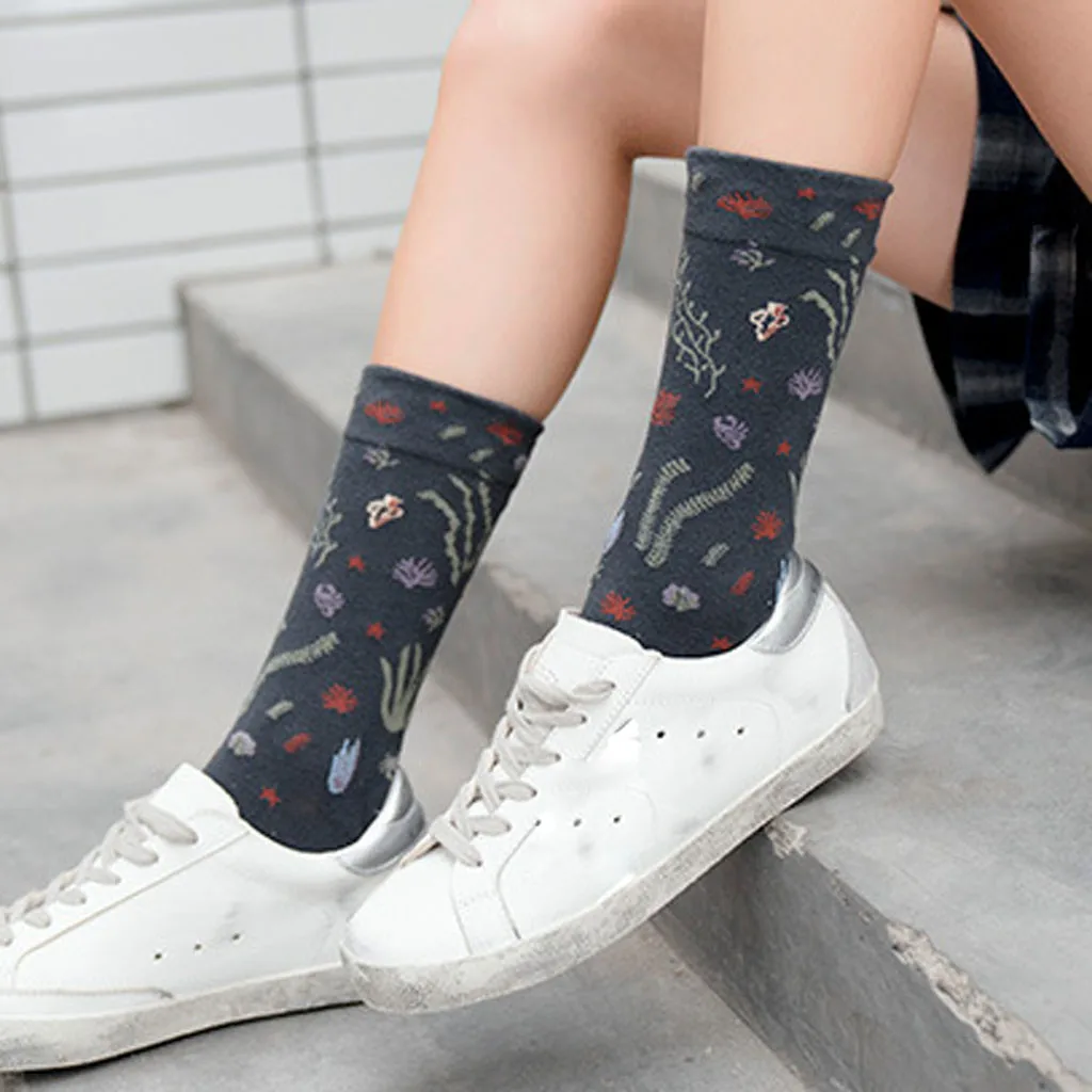 Модные теплые женские милые носки с милым принтом изображением мультяшных