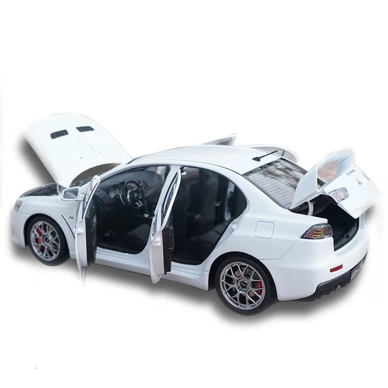 Новинка 1/18 Mitsubishi Lancer EVO X 10 левый и правый руль литой металлический автомобиль