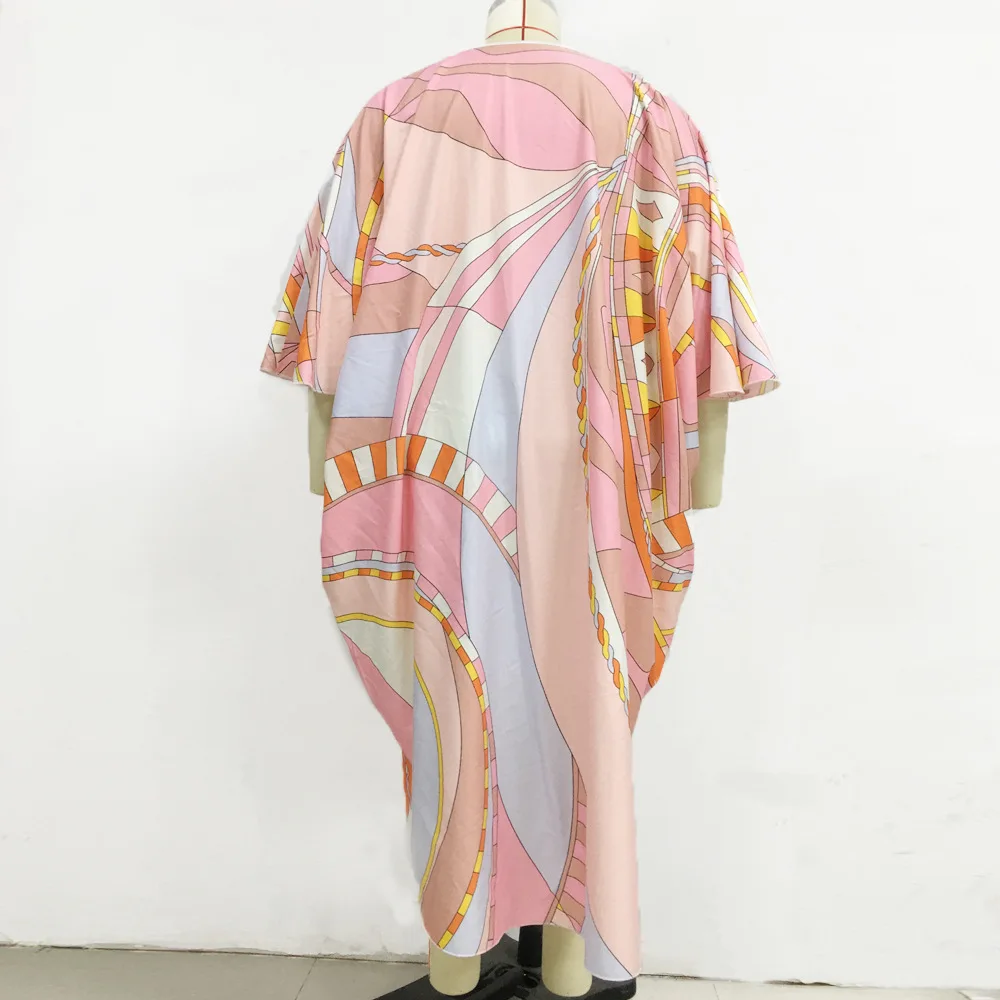 

2021 spring new women's European and American dresses Middle East loose plus size robes printed long skirts