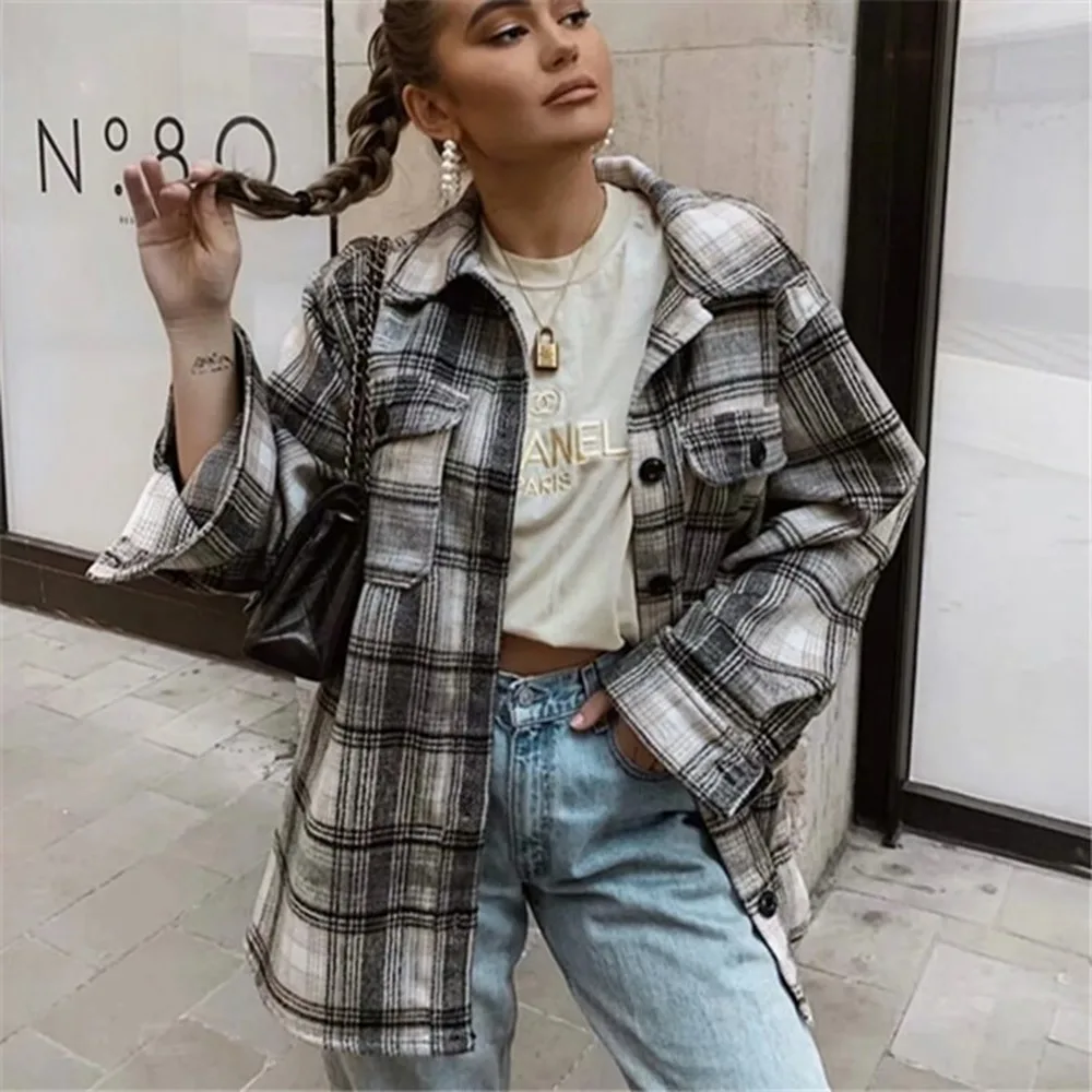 

Shirts & Blouses
