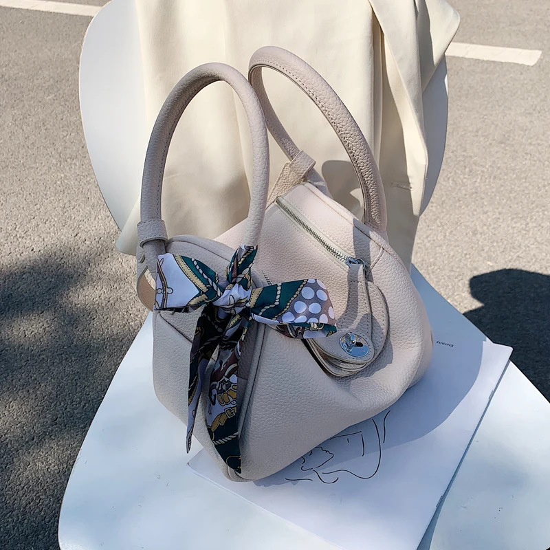 

Elegant Female Ribbon Tote bag Fashion New High-quality PU Leather Women's Designer Handbag Lock Shoulder Messenger Bag