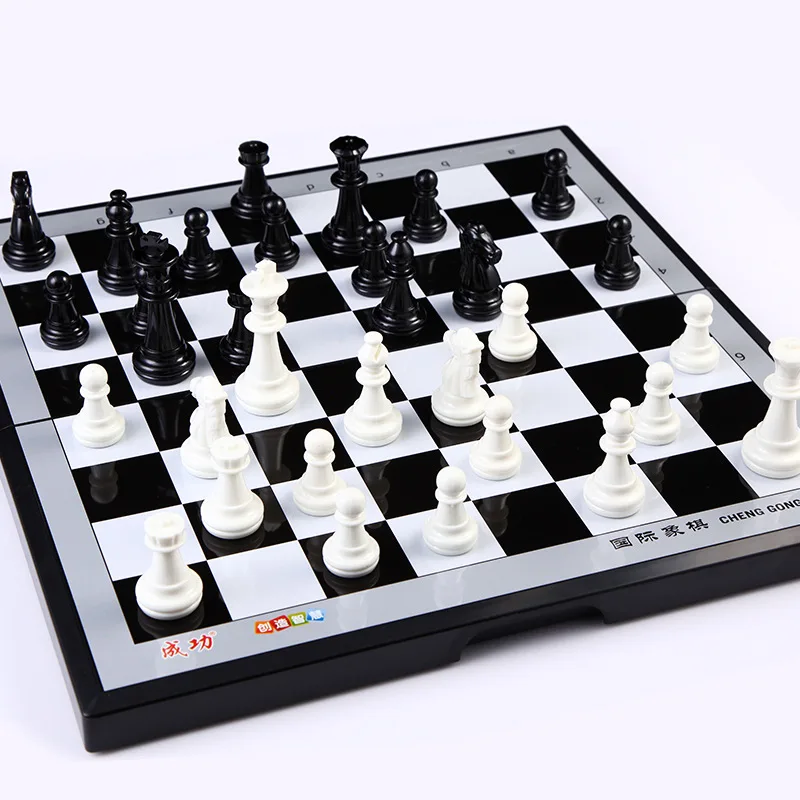 

Магнитные шахматы, портативная складная игра, шахматы, Обучающие игрушки, детские школьные подарки, большой набор шахматных игр на открытом...