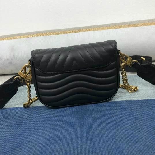 

Luxury Famous Brand Leather handbag cowhide bag hardware high quality bag for woman