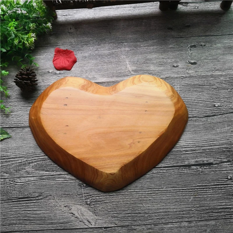 Твердая деревянная тарелка для хранения фруктов в форме сердца посуда поднос