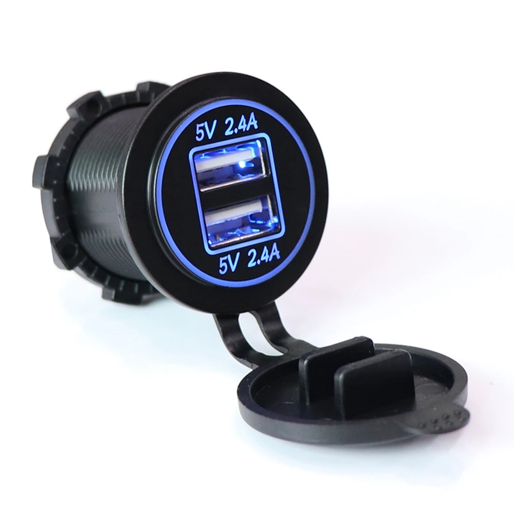 

Автомобильное зарядное устройство с двумя USB-портами, а