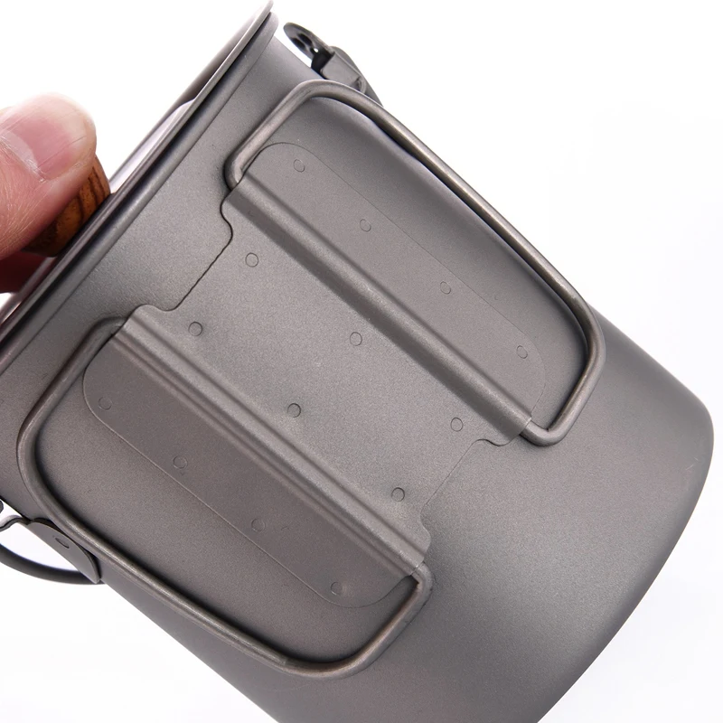 

Widesea Camping Coffee Pot Titanium Outdoor 750ML with French Press Coffee Maker Multi-Functional Travel Mug