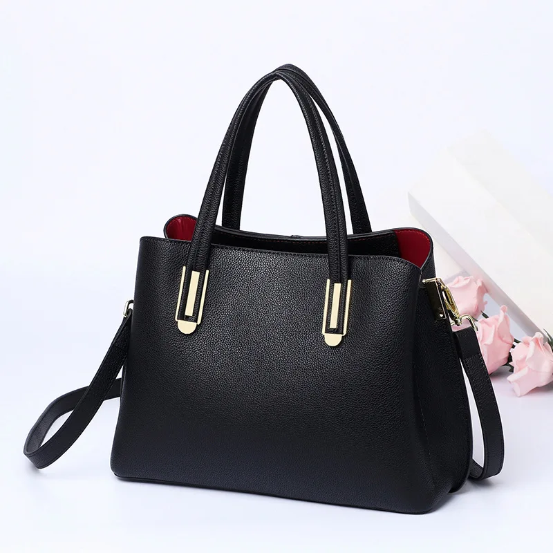 

Womens Large Capacity Patent Leather Embroidery Handbag And Wallet For Office Shoulder Bag Luxury Designer 2 Piece Set XBL1331