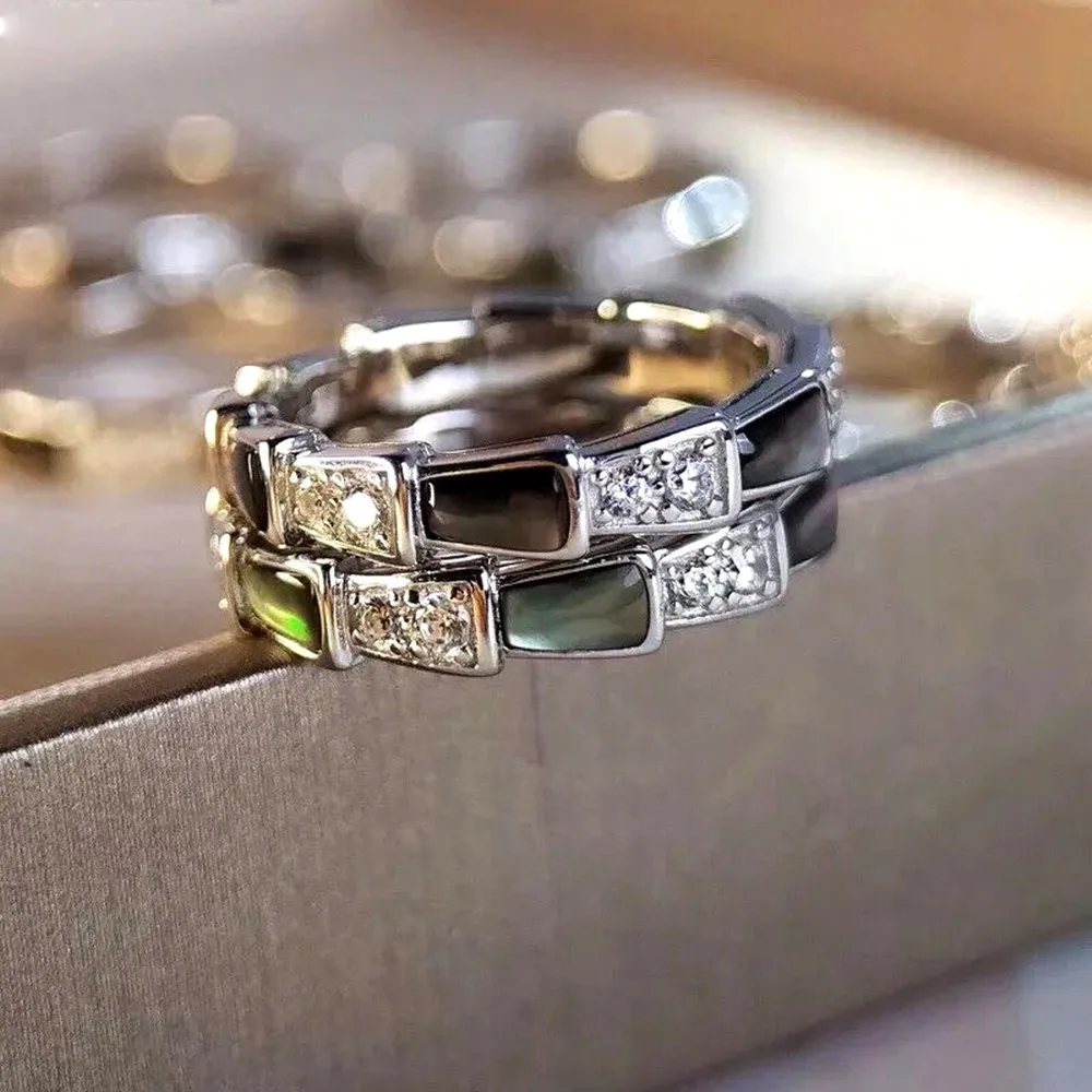 

Women's classic brand ring, boutique jewelry, gifts, suitable for all kinds of jewelry, engagement occasions
