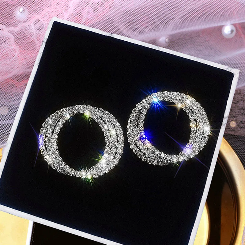 

Fashion Silver Color Big Circle Stud Earrings Bling Iced Out CZ Stone Ear Stud For Women Wedding Party Delicate Jewelry L3C318