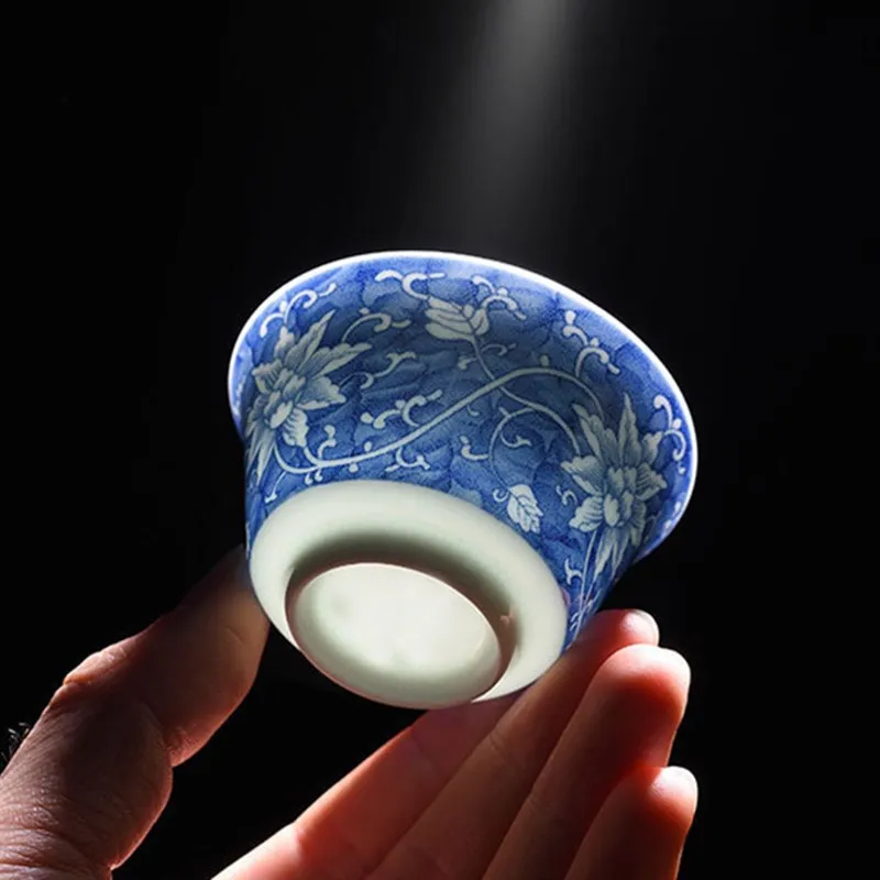 Ручная роспись цветок сливы узор чайные чашки матовые белые фарфоровые