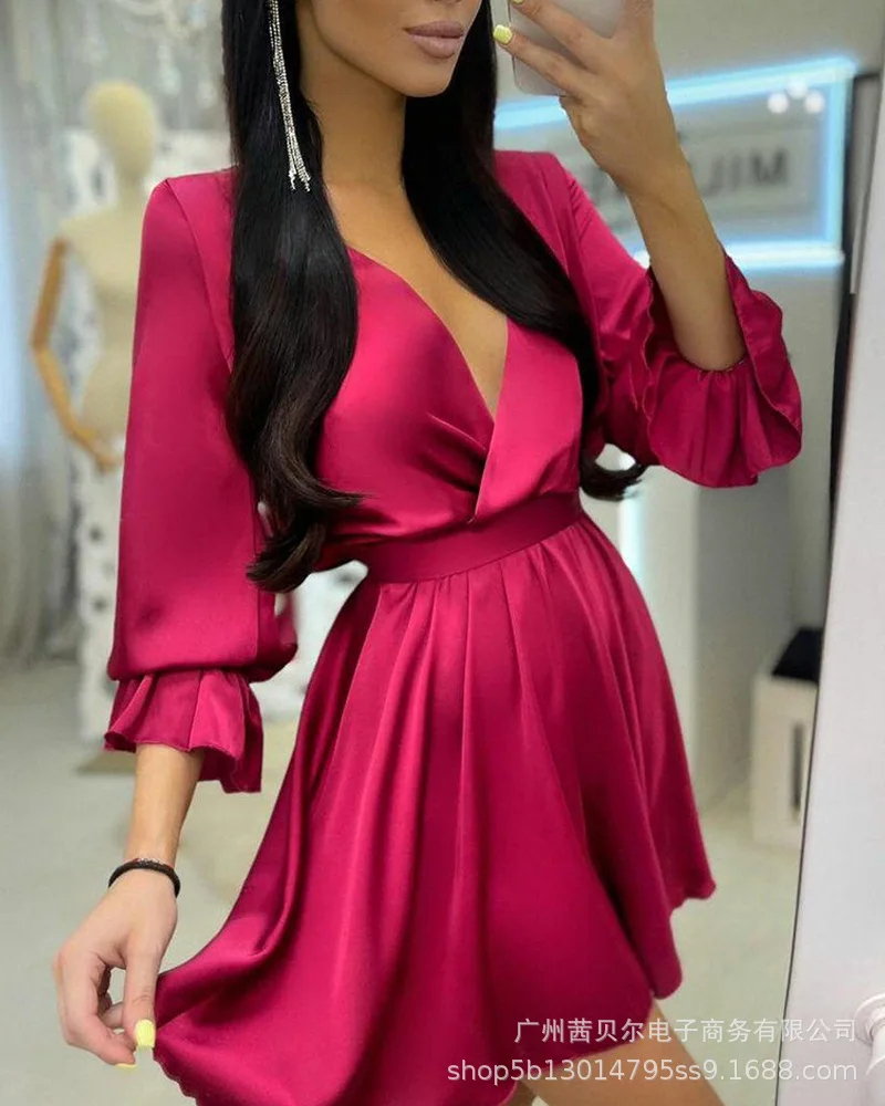 

Платье женское весенне-осеннее, с V-образным вырезом, короткое