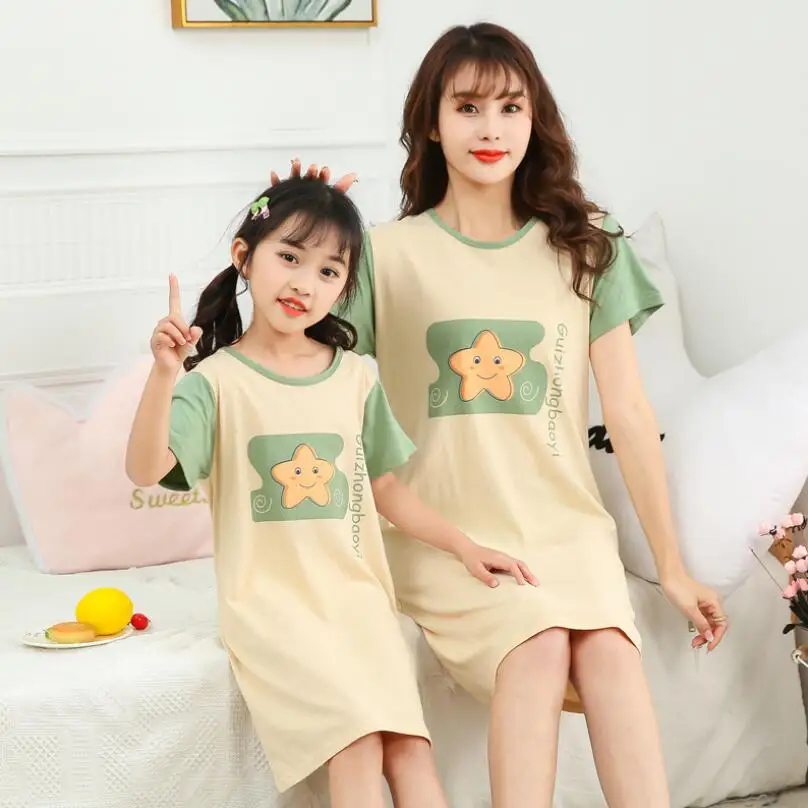 Счастливого Рождества на маму детская одежда для сна пижама маленькой девочки