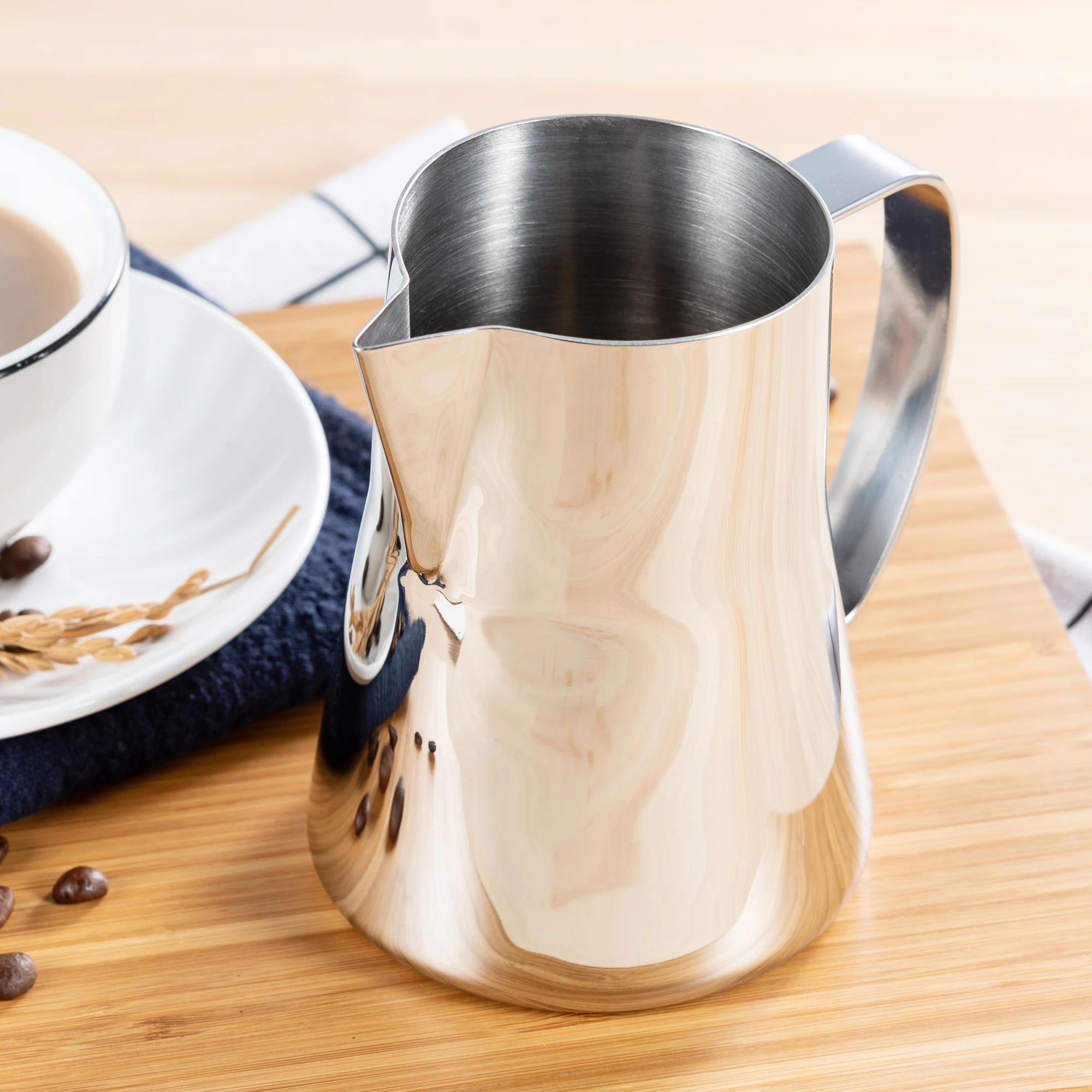 Кувшин для взбивания молока из нержавеющей стали 20 унций 600 мл профессиональный