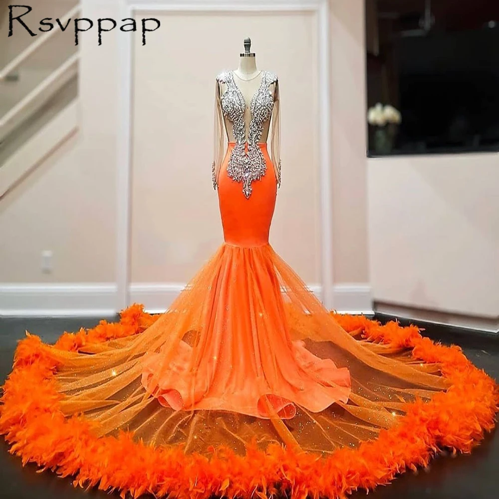 Günstig Afrikanische Mädchen Lange Ärmeln Prom Kleider 2021 Stunning Perlen Sehen Durch Top Orange Meerjungfrau Lange Prom Kleid Mit Federn