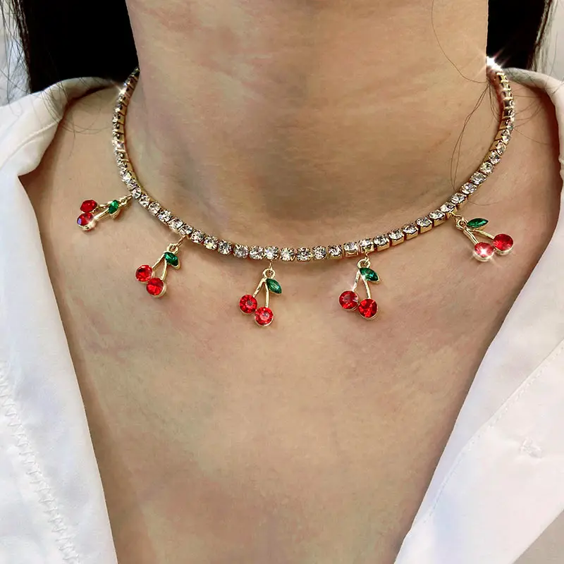 

Boho Red Crystal Cherry Pendant Tennis Necklace For Women Golden Shining Rhinestones Crystal Chain Necklaces Party Jewelry Gifts