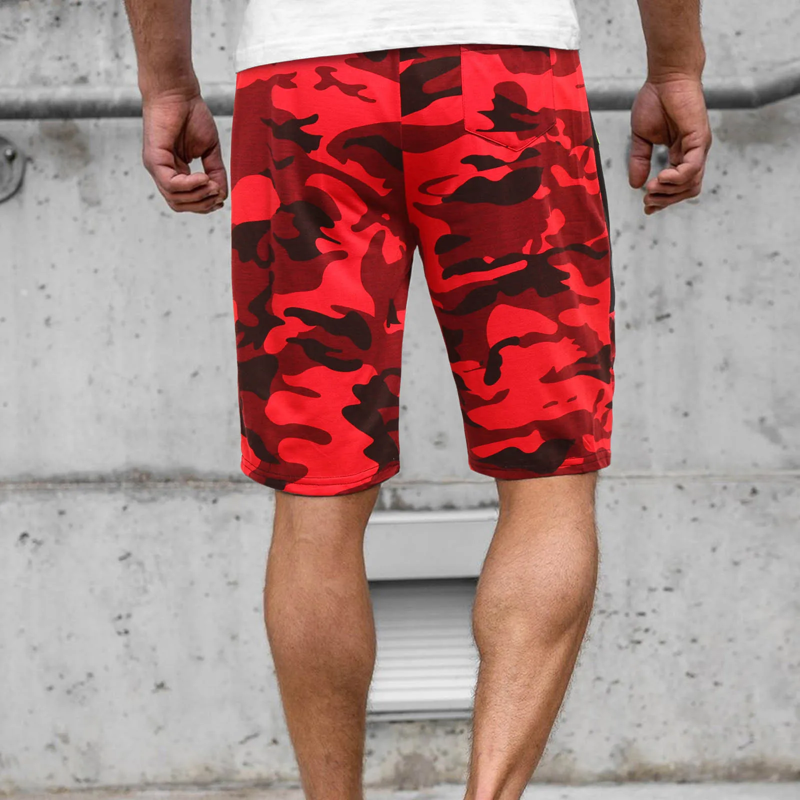 

Casual Fashion Men Camouflage Shorts Zipper Pocket Elastic Waist 2021 Spring Summer Men Fitness Running Jogge Sports Shorts