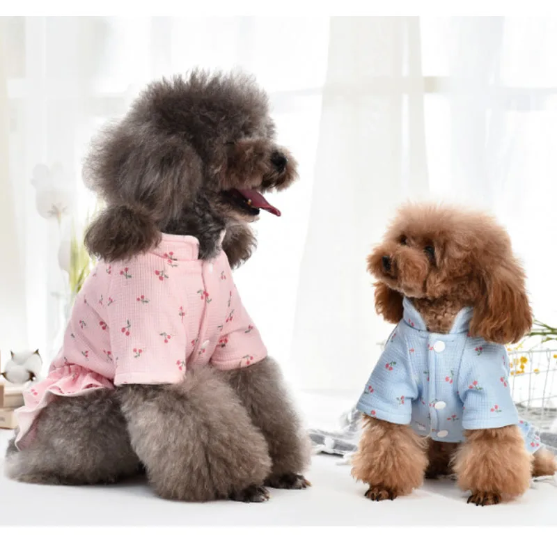 Милая Одежда для кошек пальто собак платье куртка зимний костюм с теплой юбкой