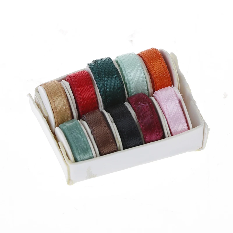 

New 1/12 Dollhouse Miniature 1:12 Mini Sewing Box Dollhouse Accessories Doll House Crafts Box Scene Accessories