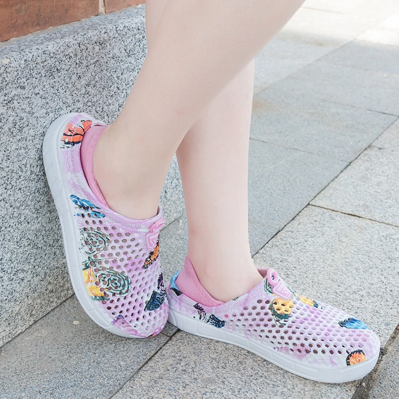 Сандалии женские для сада и пляжа дышащие кроссовки плавания легкие шлепанцы