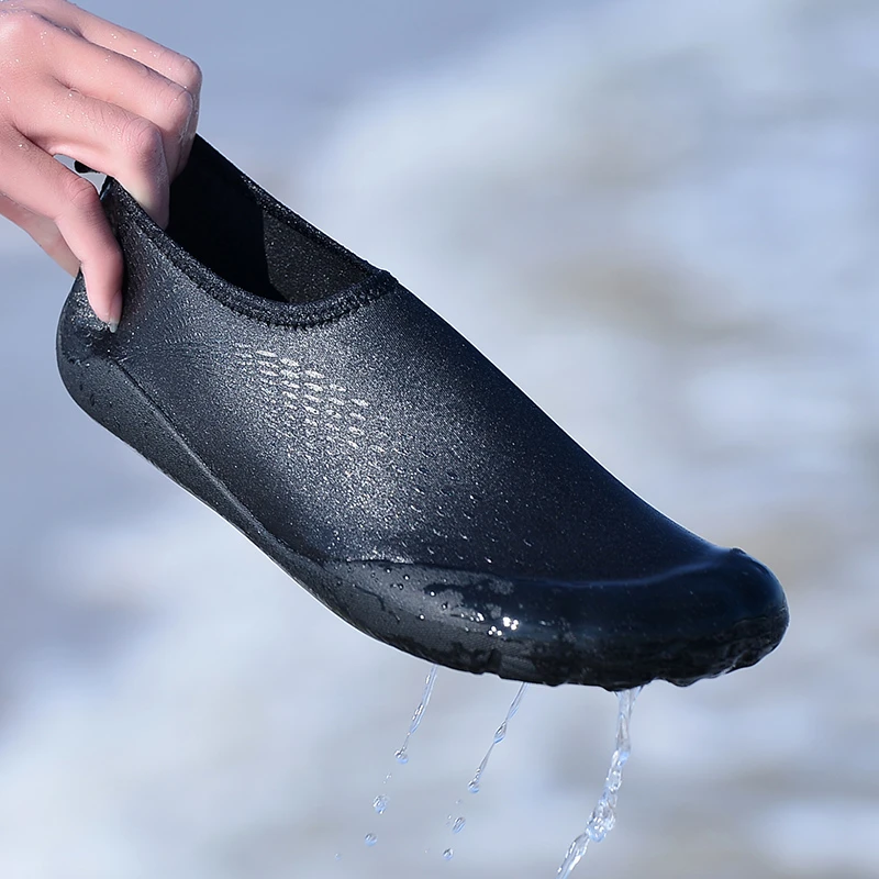 Летняя мужская обувь мужские быстросохнущие акватуфли светильник черные туфли
