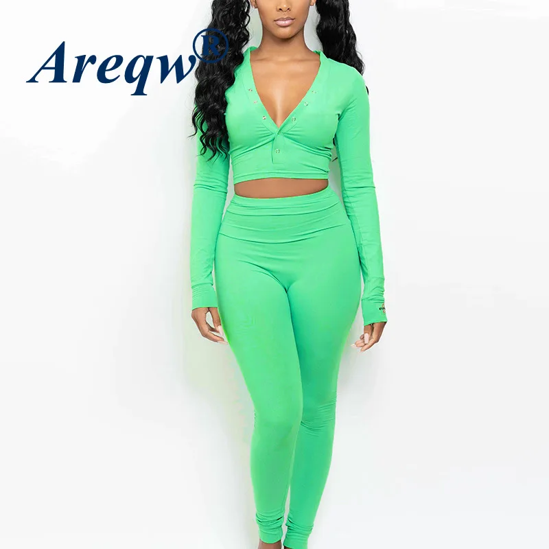 

V-neck Buttoned Long-sleeved Blouse, Portable Embroidery Pants, Women's Autumn and Winter Design Sense Niche Suit Women