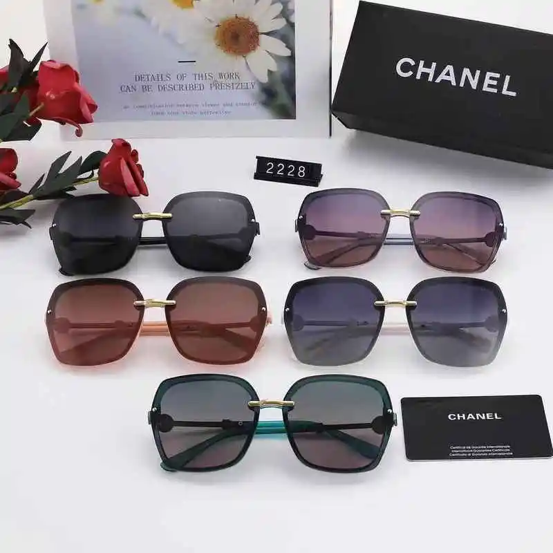 

2021 NEW Luxury Square Sunglasses Ladies Fashion Classic Brand Designer Sun Glasses Luxury Square Sunglasses Rimless Sunglasses