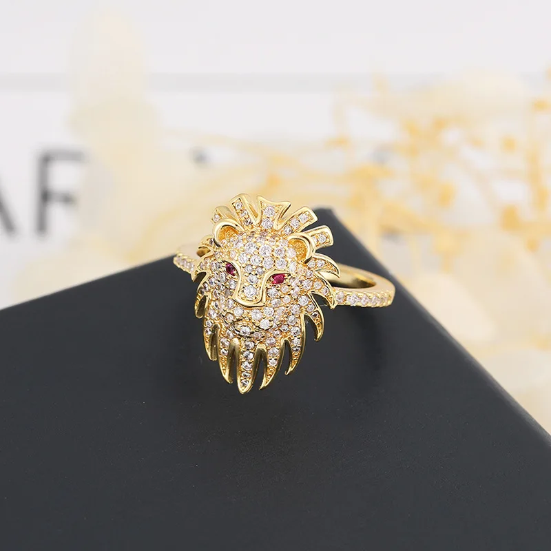 Новый Высокое качество Золотой Цвет с украшением в виде кристаллов Лев панк