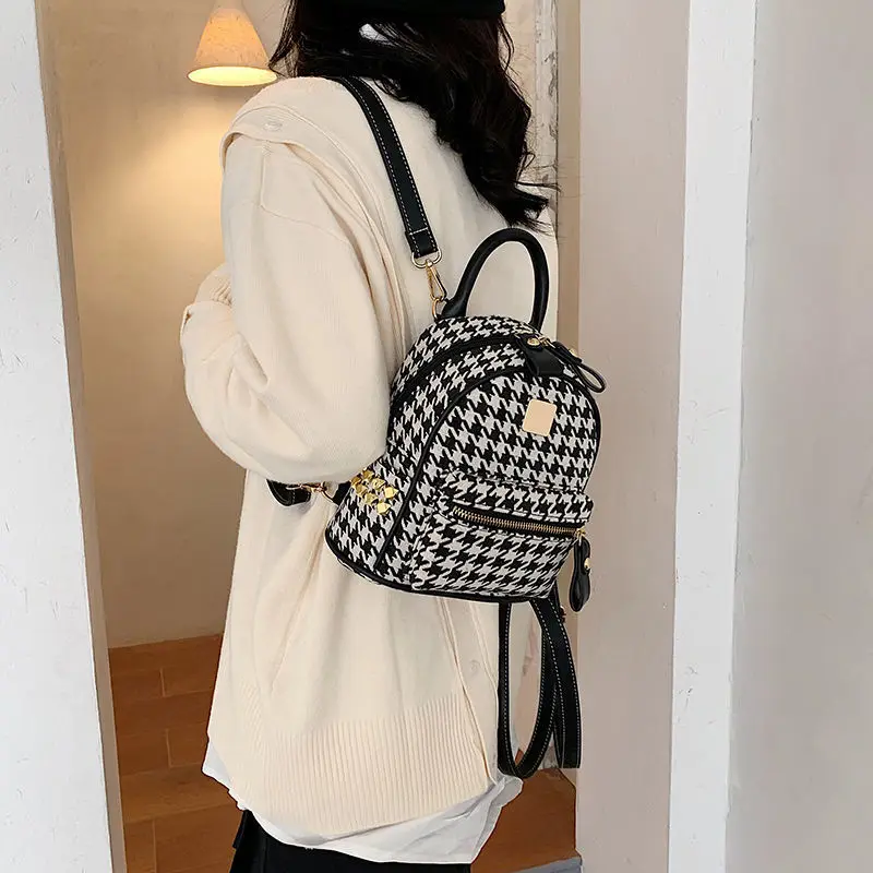 Мини-рюкзак женский в стиле ретро универсальный многофункциональный на два