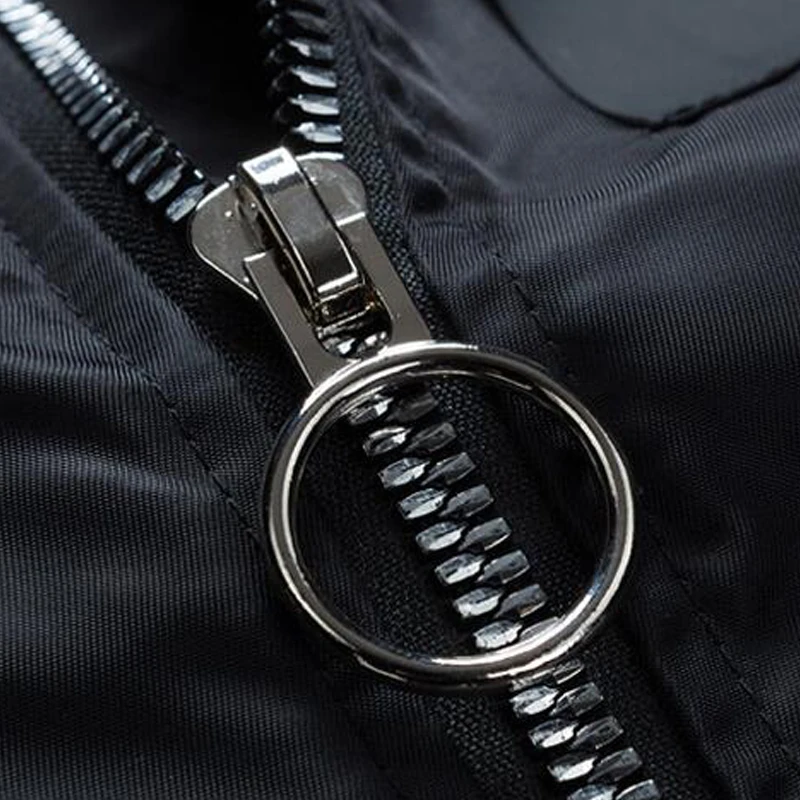 Мужская байкерская куртка однотонная мотоциклетная бомбер весна осень