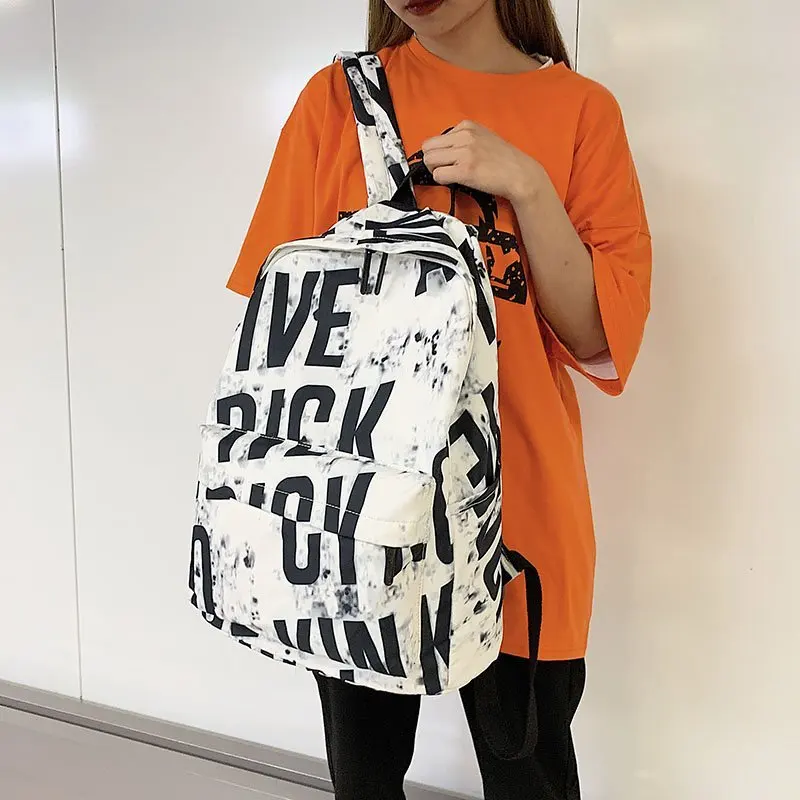 Женский рюкзак школьная сумка нейлоновый легкий и водонепроницаемый подходит