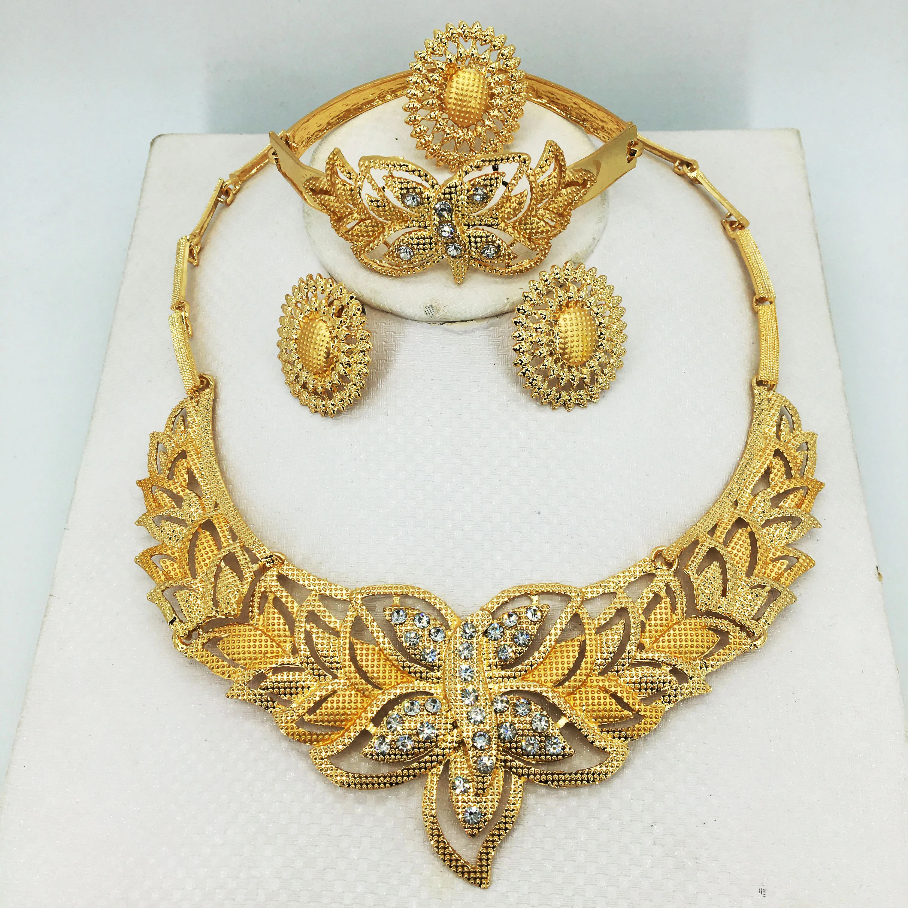 

HOT Fashion wedding Dubai Africa Nigeria African Jewelry set gold-color necklace Earrings romantic woman Bridal Jewelry Sets