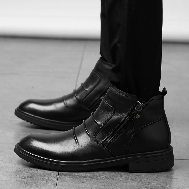 

Genuine Leather Shoes Men Winter Boots Warm Plush Winter snow boots Men Ankle Boots slip on Fashion Cow Leather Male Booties