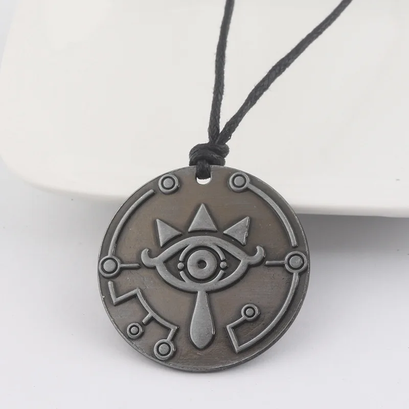 Game The Legend of Zelda Breath Wild Necklace Cosplay Prop Accessories Metal Keychain Pendant Jewelry Key Ring | Тематическая