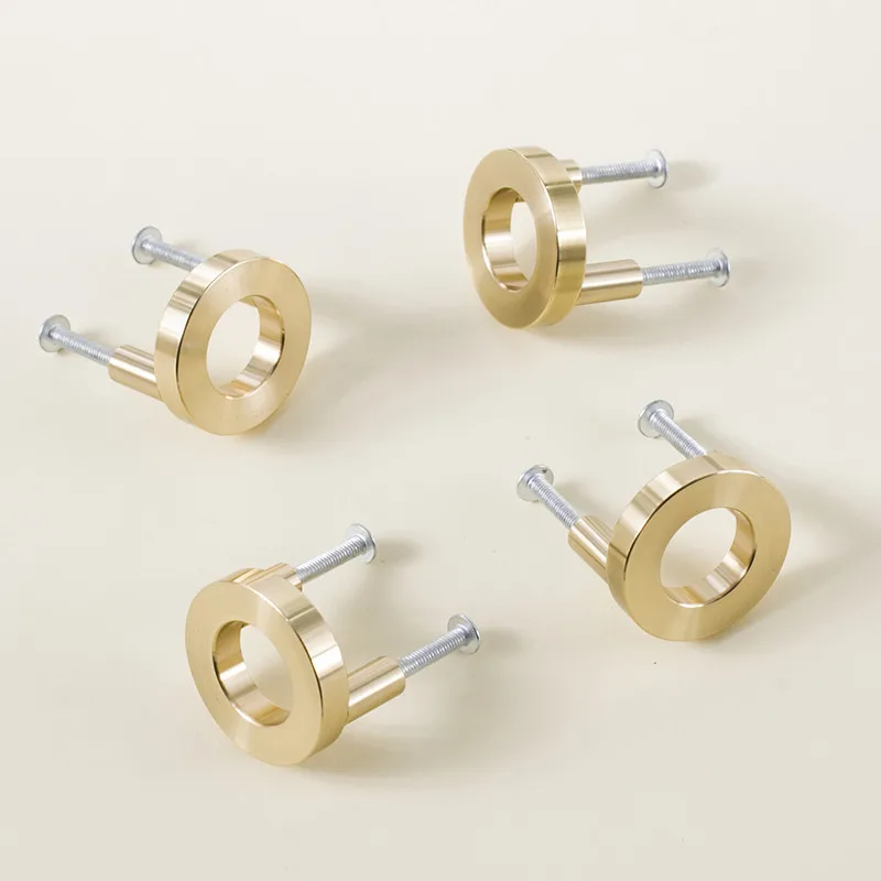 Роскошные латунные ручки для шкафа с двумя отверстиями в скандинавском