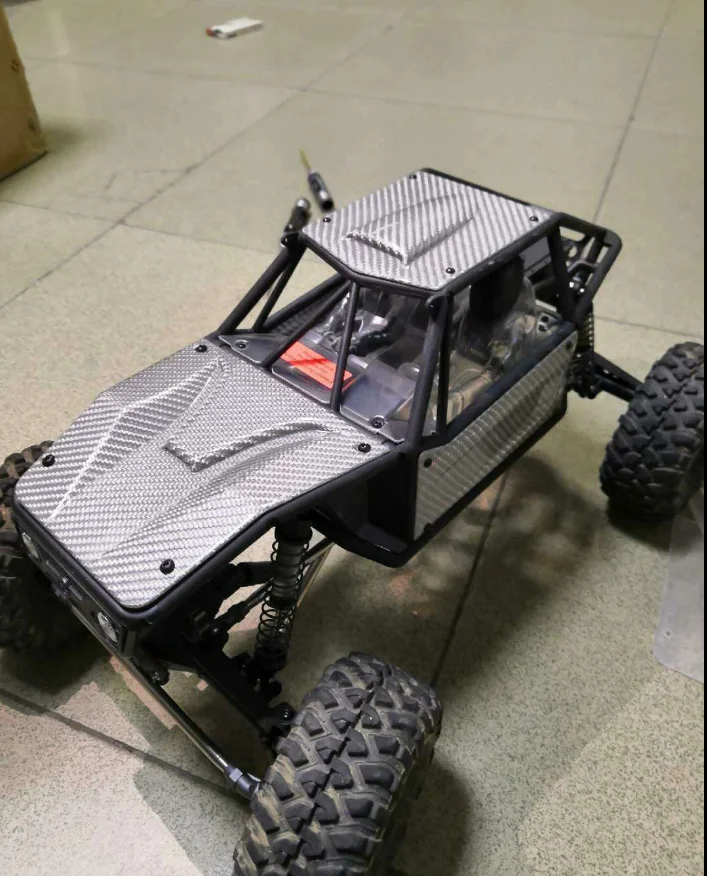 Комплект осевой панели корпуса из углеродного волокна AXI230012 Axial каприа 1 9