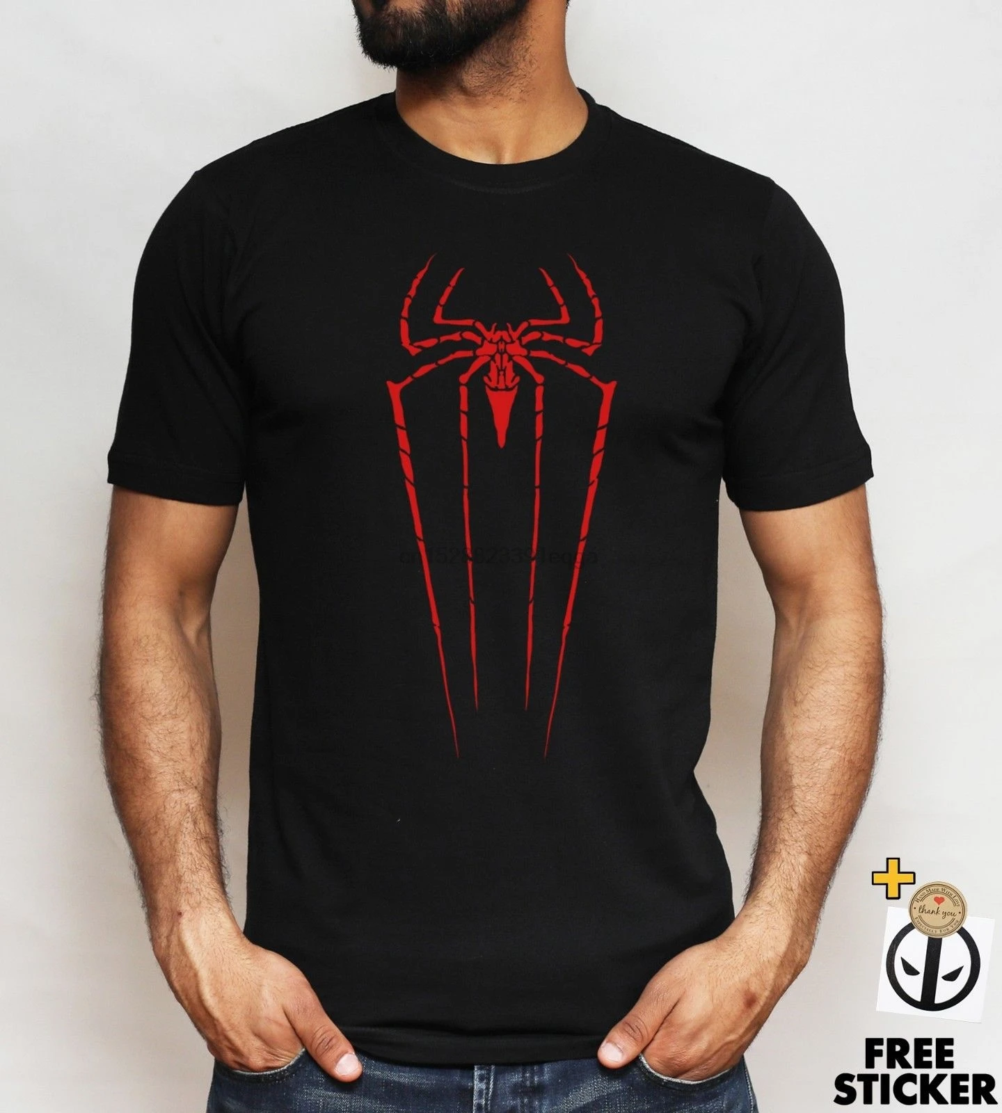 Мужская футболка с круглым вырезом и шортами |