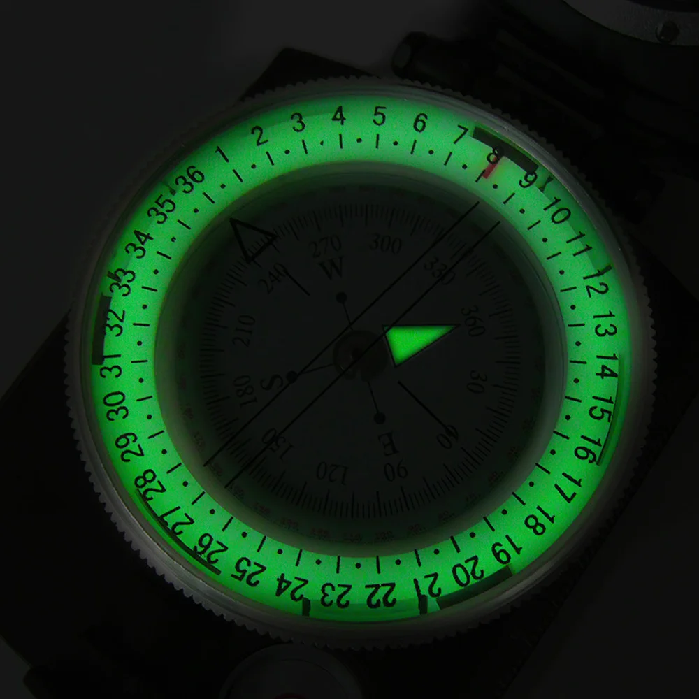 

1 Pcs Useful Compass DC60-2A Portable Multifunctional Metal Compass With Luminous Camping Outdoor Tool Accessories Home Supplies