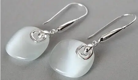 

LADY'S ELEGANT WHITE OPALS 925 SILVER HOOK DANGLE EARRINGS 1.8"