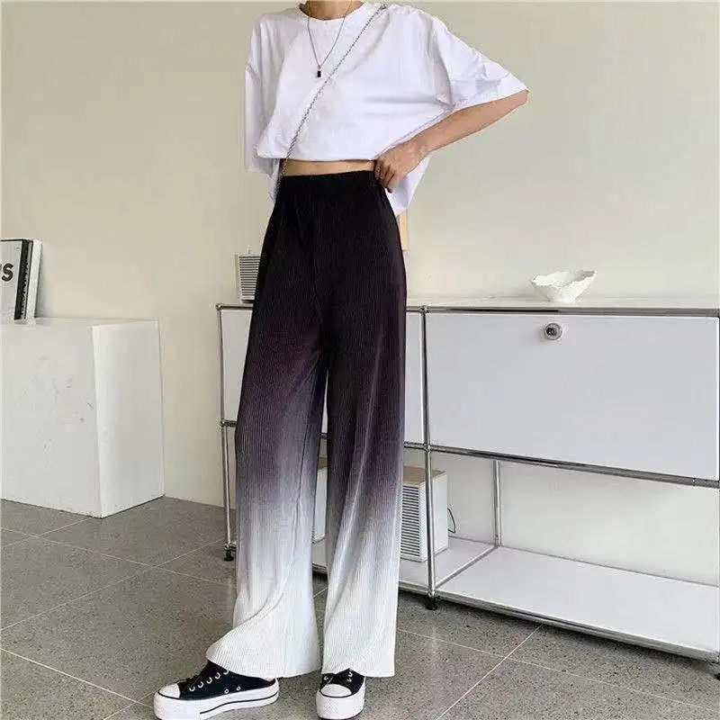 

Pants & Capris