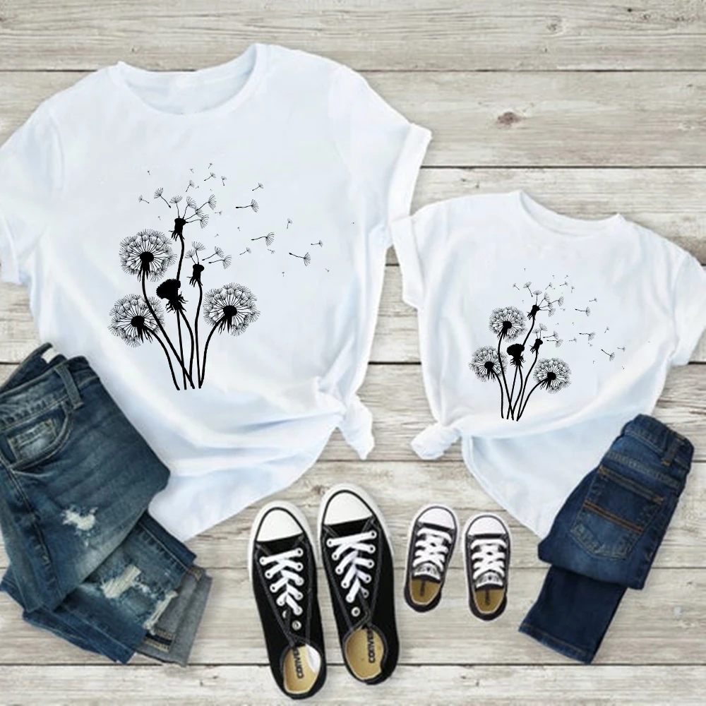 

Family Look Dandelion T-Shirts Mom and Daughter Clothes White Tshirt 2021 Outfits Brazil Street Oversize T Shirt Hipster Comfy