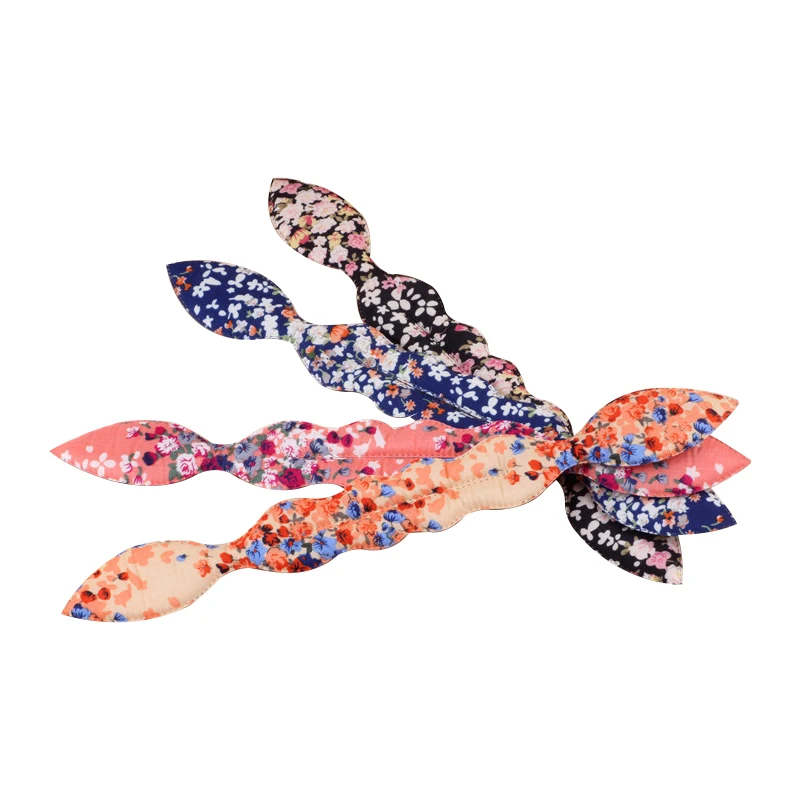 1 шт. волшебная губка в виде цветочных точек и губ| |