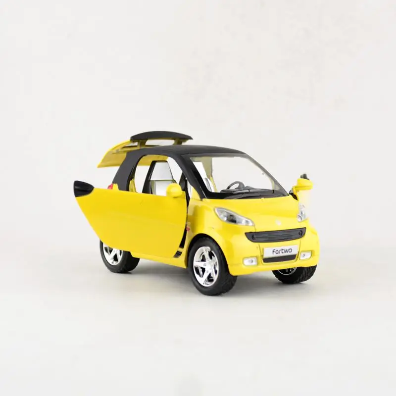 Масштаб 1:32/модель под давлением/Smart Fortwo внедорожник спортивный автомобиль/звук и