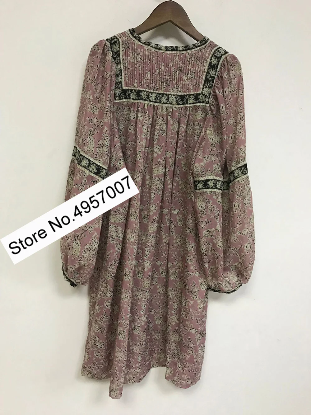 

Ladies Floral Printed V Neckline Short Mini Dress With Puff Sleeve