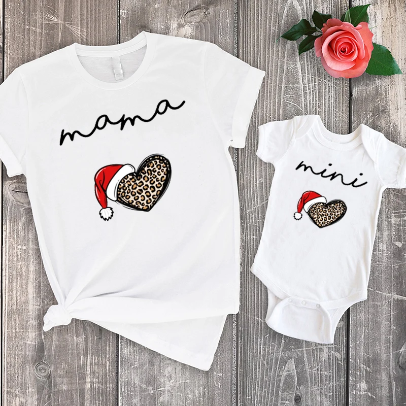 

Mama and Mini Christmas Leopard Heart Outfit Mommy and Me Matching Clothes Leopard Christmas Mommy and Me Shirt New Onesie Cute