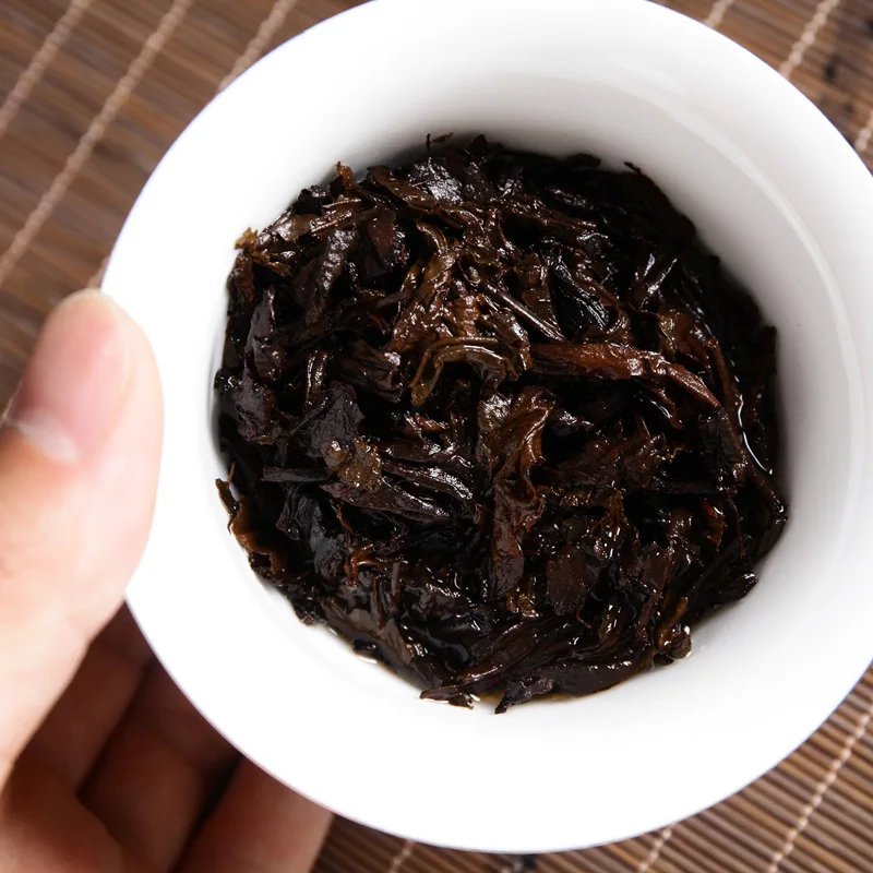 

2005 Yr Pu'er Tea China Meng Hai Ke Yi Xing 357g Yunnan Oldest Ripe Pu-er Tea Down Three High Clear Fire For Lost Weight Tea