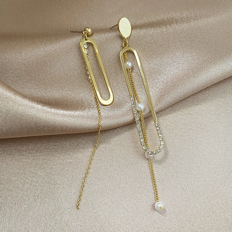 

Asymmetrical Long Tassel Pearl Earring Summer Light Luxury Jewelry 2021 New 14K Gold Natural Pearl Jewelry Earring Orecchini Box